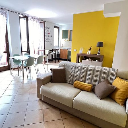 Lake And River Feelings - Dervio Apartment Luaran gambar