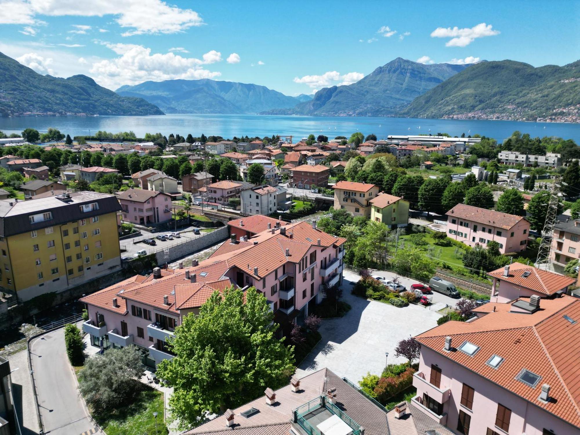 Lake And River Feelings - Dervio Apartment Luaran gambar